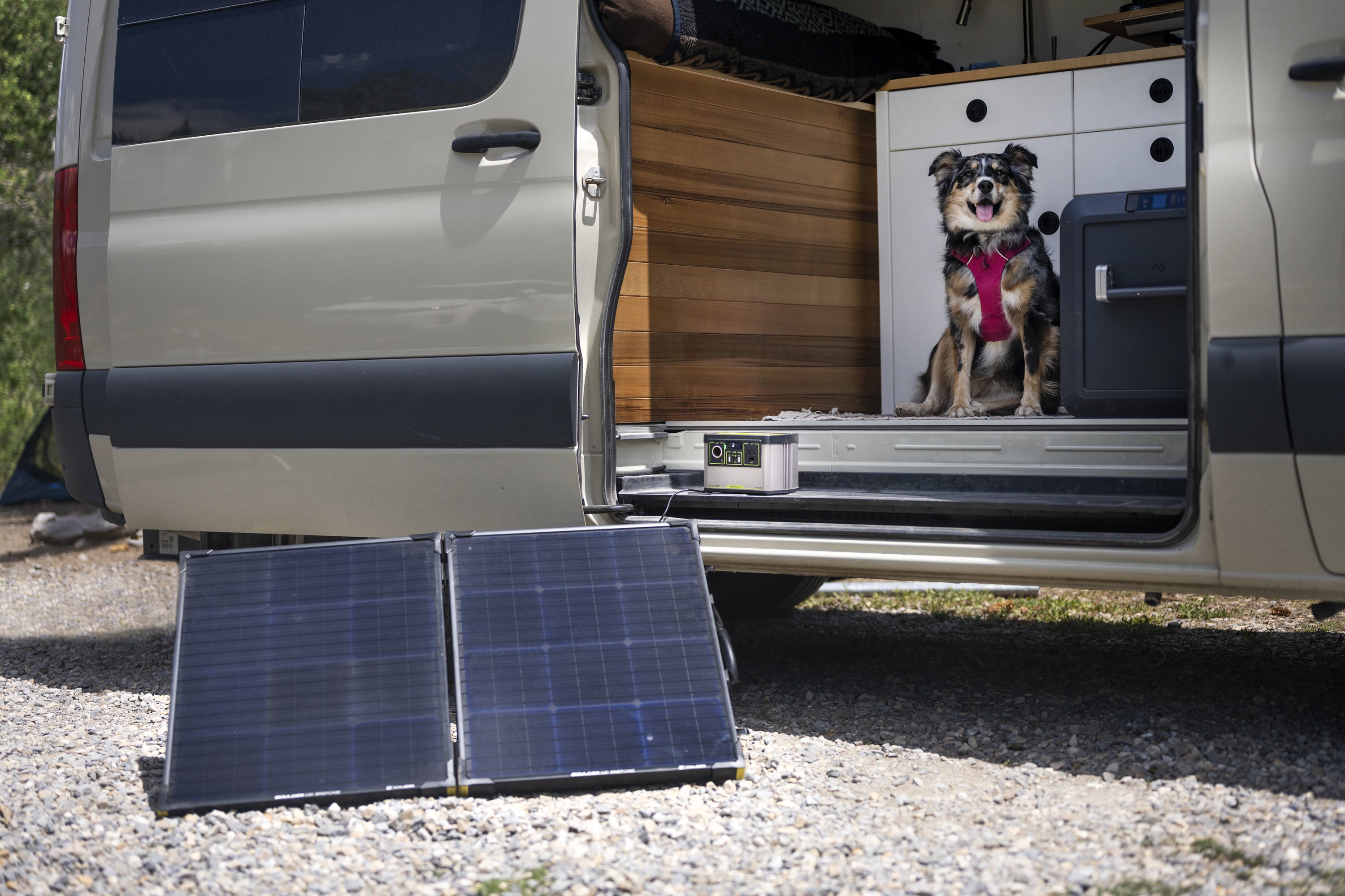 Yeti 500 + Boulder 100 BC Solar Generator Boulder 50 Kitd Medium A1b269e4 Ab4f 4945 845b 4ea854f37b10
