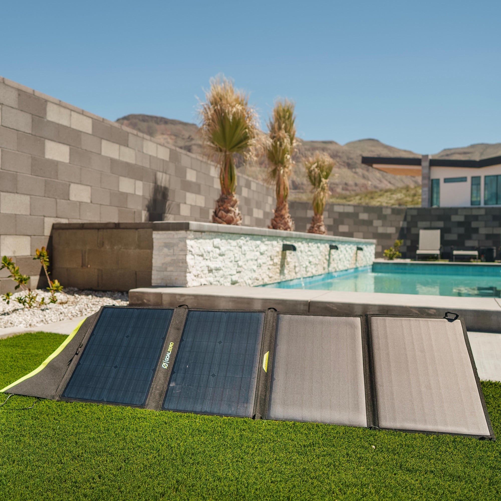 Yeti 300 & Nomad 50+ Solar Generator GZ YETI 500X NOMAD 100 36100 13007 5 Medium 88edfa43 B13f 43e7 A022 B4ad17f0d73a