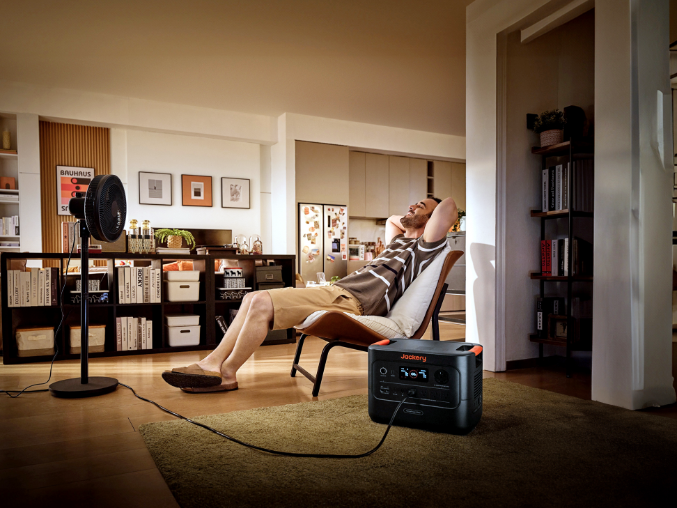 Jackery HomePower 3000 powering a fan in a living room