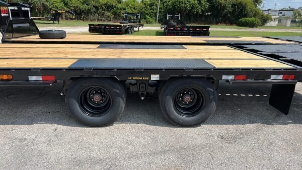 Big Tex 22GN 35? Tandem Dual Gooseneck Trailer with Mega Ramps – 35D5A-MRBK